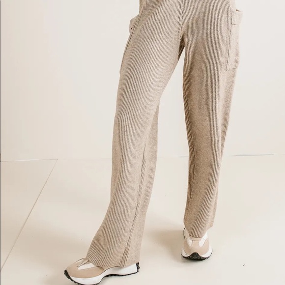 Böhme Jaya Sand, woven and ribbed Turtle Neck and Sweats, XS - NEW WITH TAGS - Picture 4 of 6